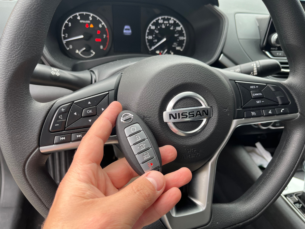 Nissan auto locksmith | key replacement 510-899-9271 | Lockology Locksmith